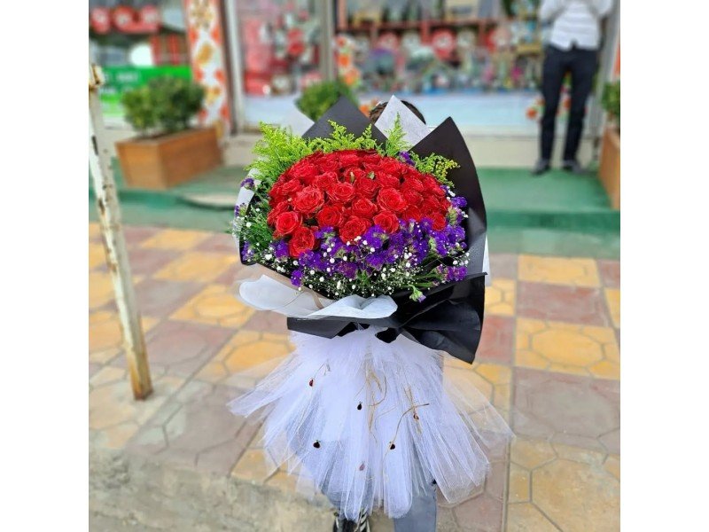 41 Gül & Statüs İsteme Buketi 41 Gül & Statüs İsteme Buketi